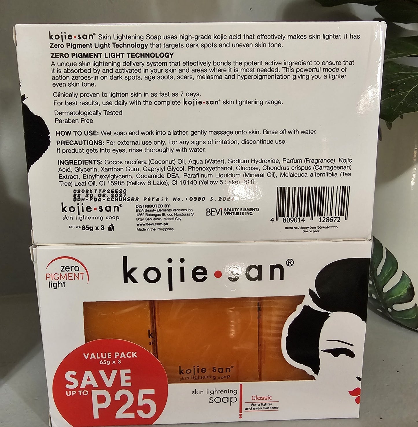 Original Kojie San Skin Lightening Kojic Acid Soap 65g x 3 Bars .