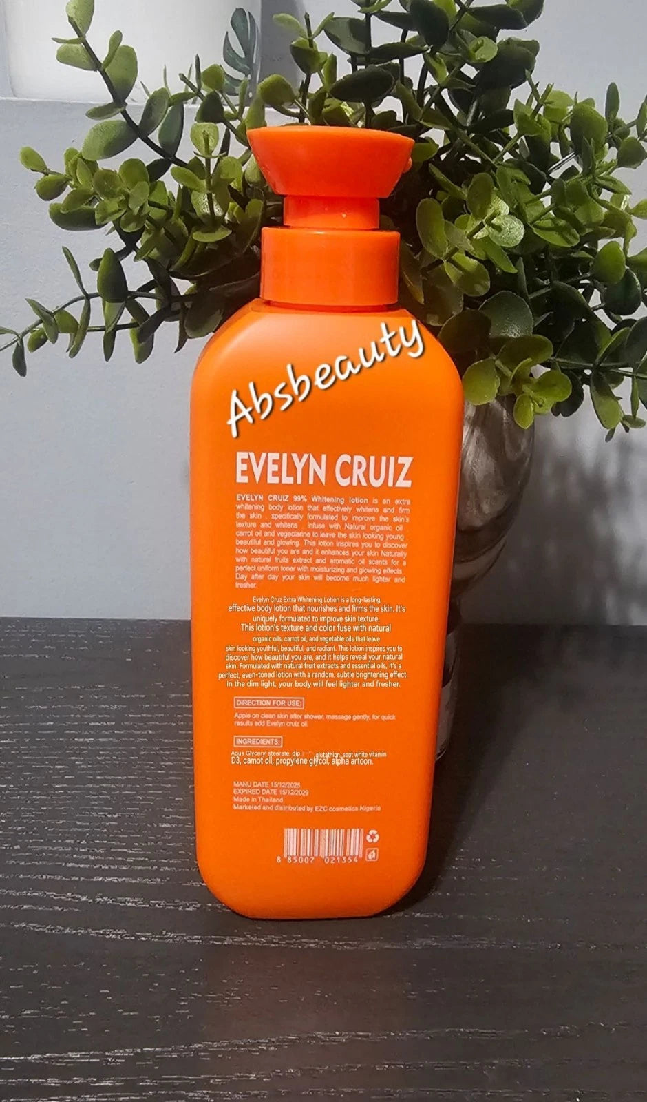 Evelyn Cruiz 99% Whitening Lotion Moisture, Soothing Protection For All Skin💯👌