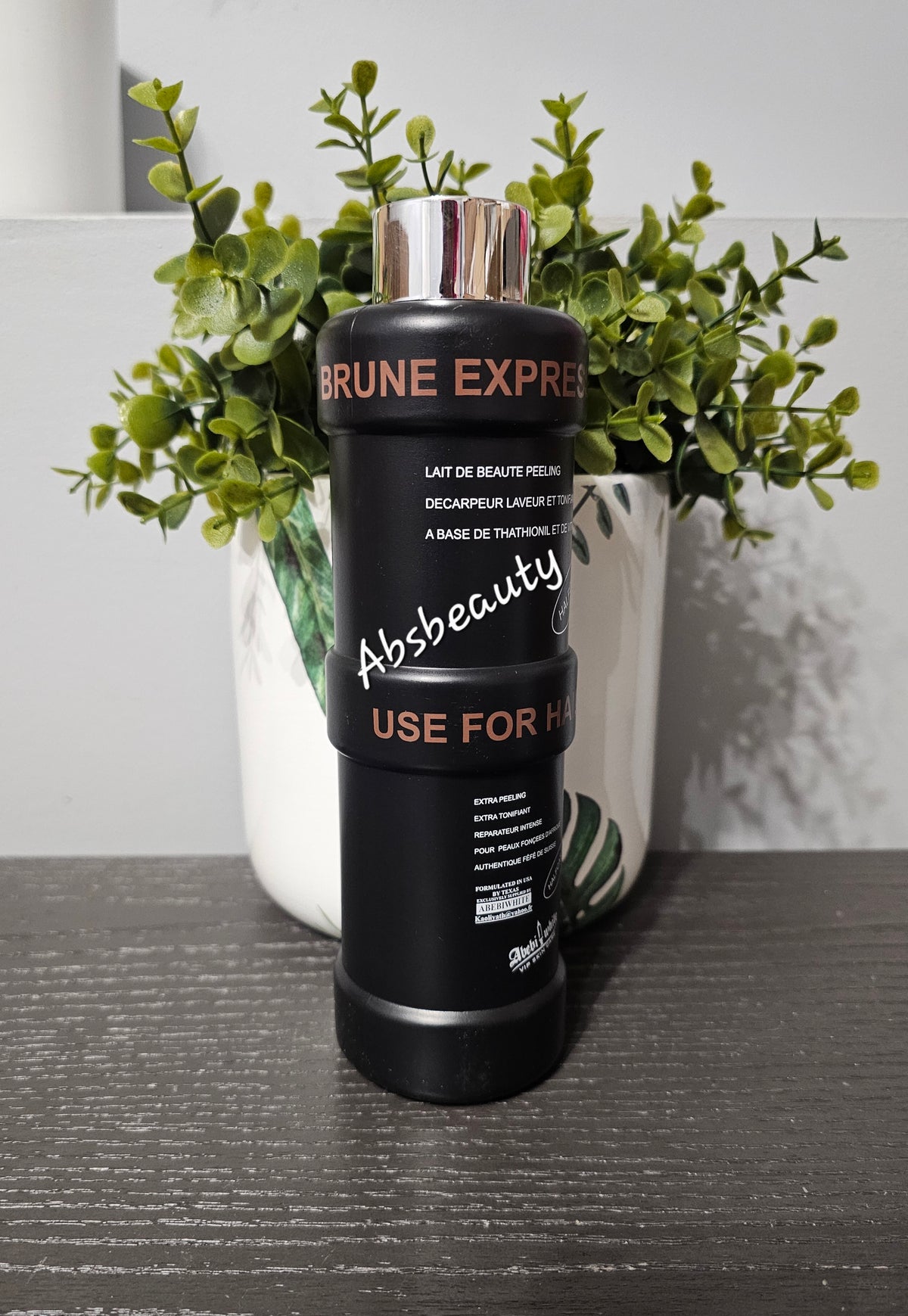 Abebi White Vip Skin Care Brune Express Peeling Half-C Body Lotion