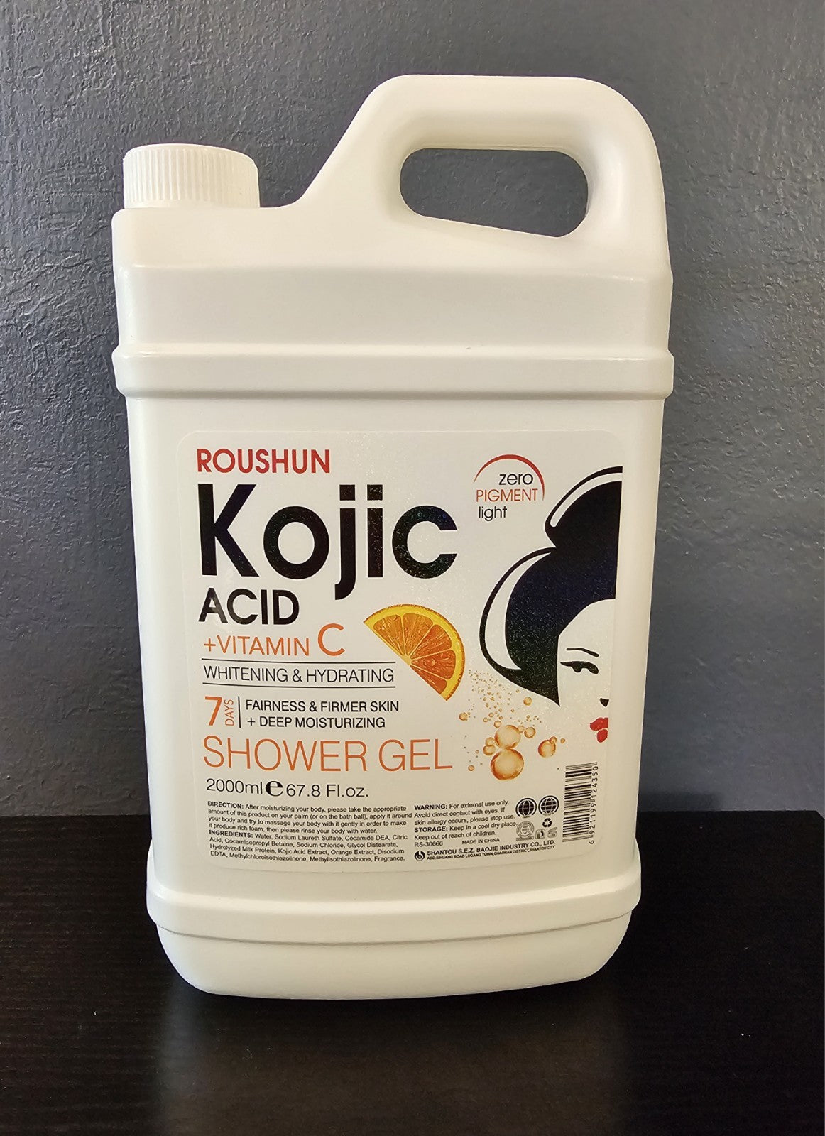 Roushun Kojic Acid + Vitamin C whitening & Hydrating Shower Gel 2000ml