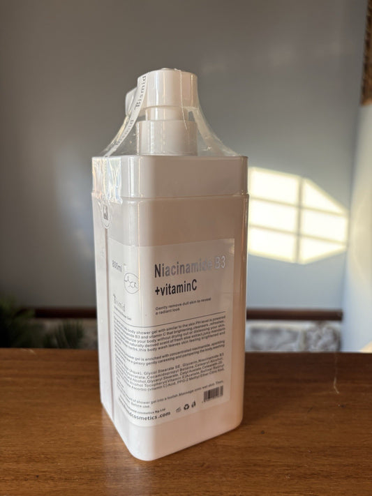 Niacinamide B3 + Vitamin C Bismid Brightening Whitening Shower Gel 800ml