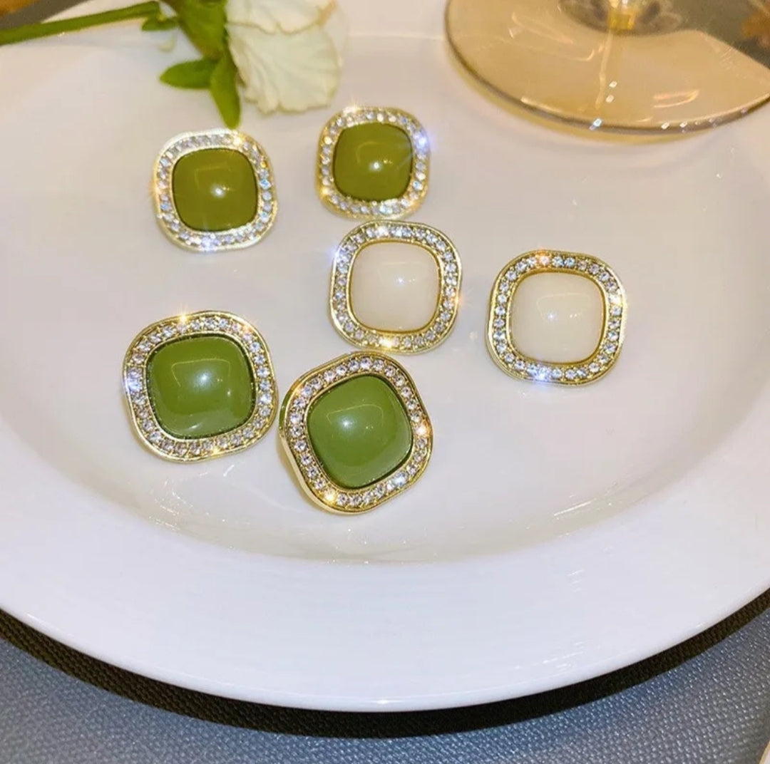 Geometric Sparkling Diamond Earrings