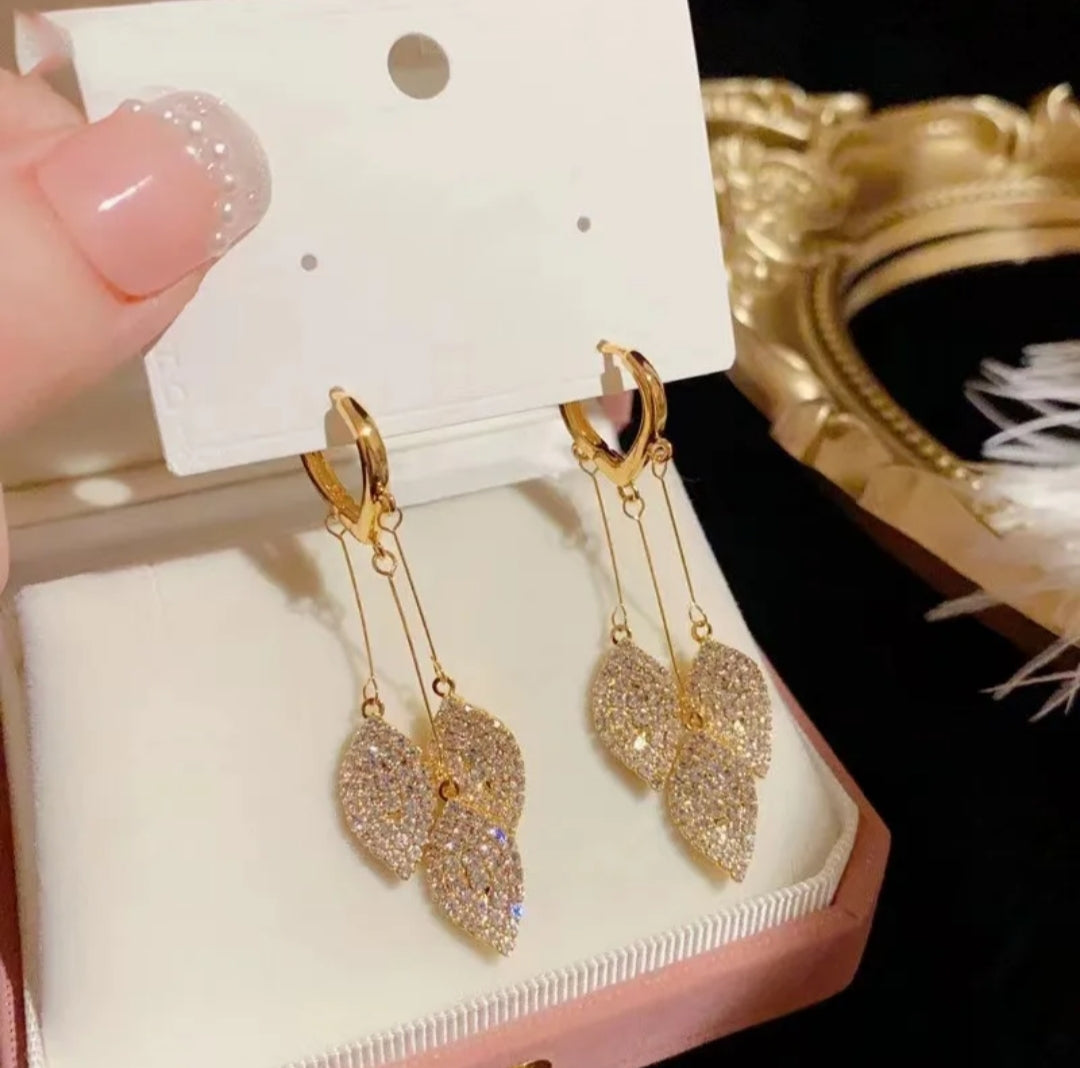 Crystal Rhinestone Shiny Leaf Tassel Dangle Drop Earrings