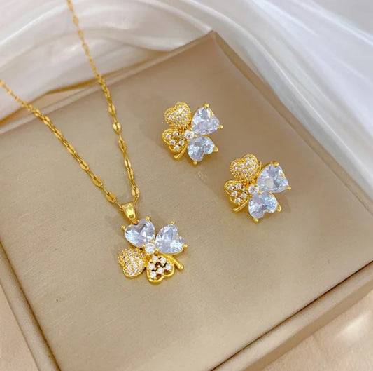 New Arrival Fashion Jewelry Set 18K Gold Plated Diamond Clover Earring And Necklace
