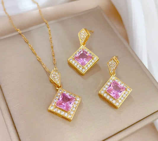 New Arrival Fashion Jewelry Set 18K Gold Plated Diamond Clover Jewelry Set Earring and Necklace