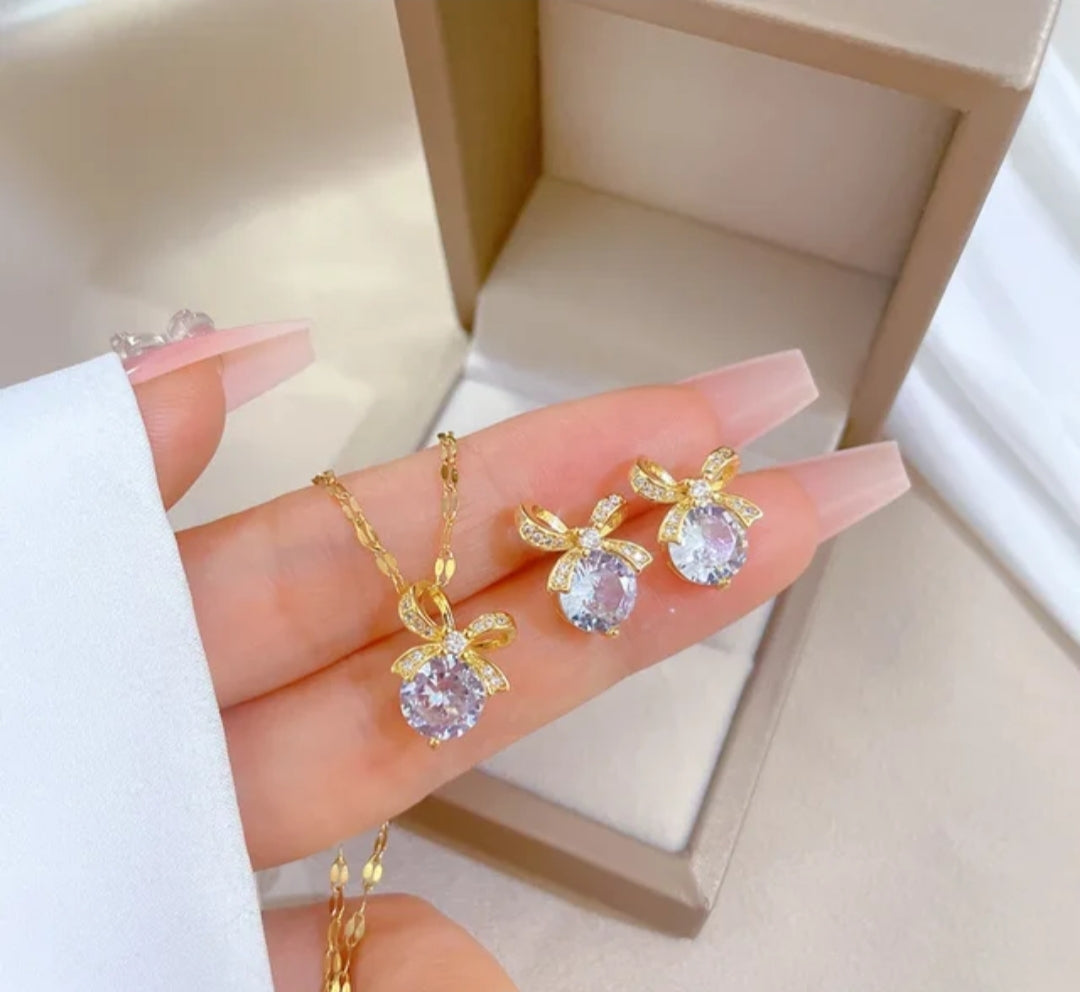 New Arrival Fashion Jewelry Set 18K Gold Plated Diamond Clover Earring And Necklace