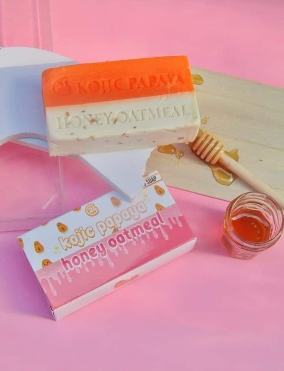 G21 Kojic Papaya Plus Honey Oatmeal  Duo Soap