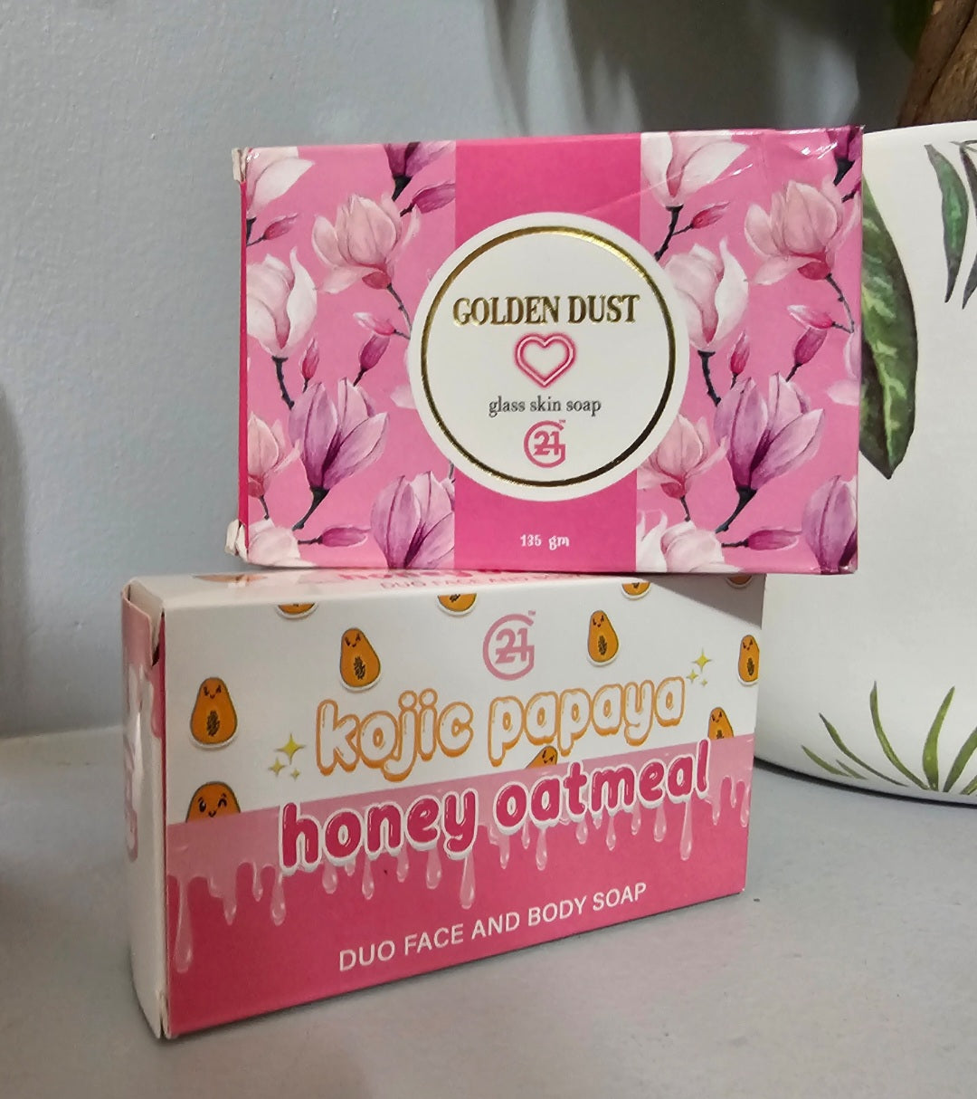 G21 Golden Dust Soap & Duo Kojic Papaya Plus Honey Oatmeal  Soap