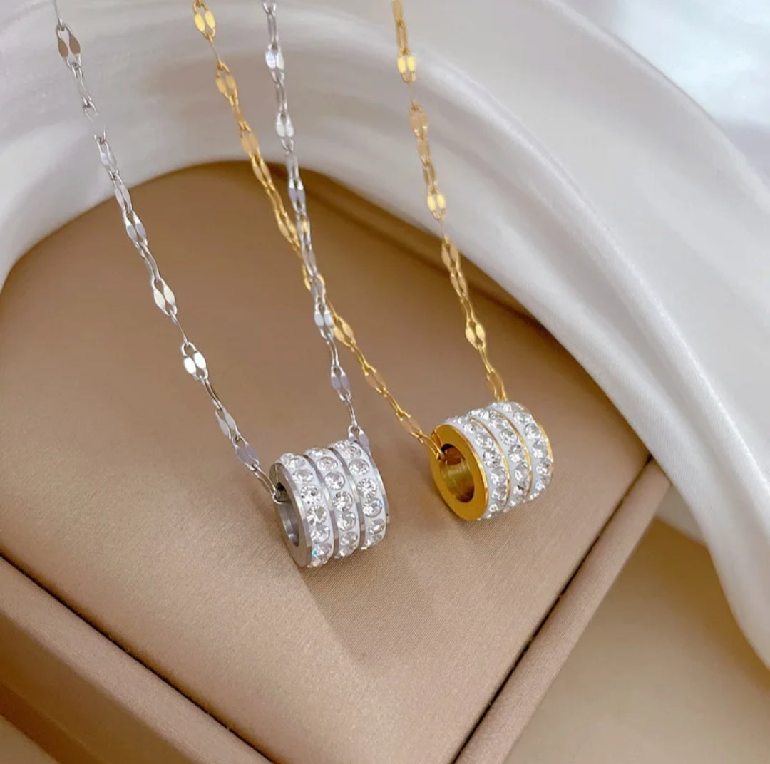 New Designer Jewelry Waterproof Tarnish Roman Numerals Diamond Pendant Women Necklace,18K GOLD Plated,18Inches