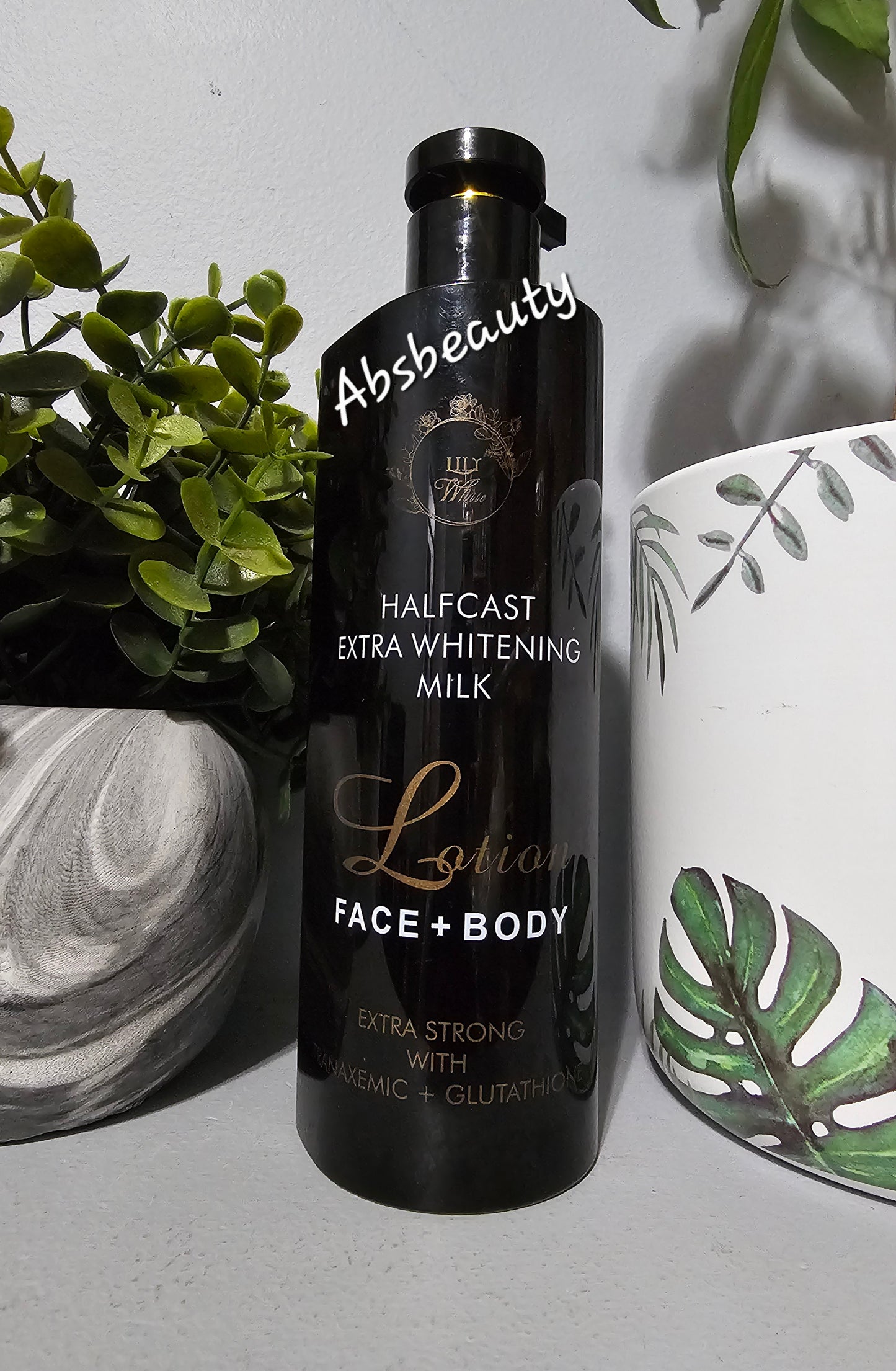 Lily White Half-C Extra Whitening Lotion Face&Body||10X Strong Whitening Lotion Face&Body 500ml ✨️💯👌
