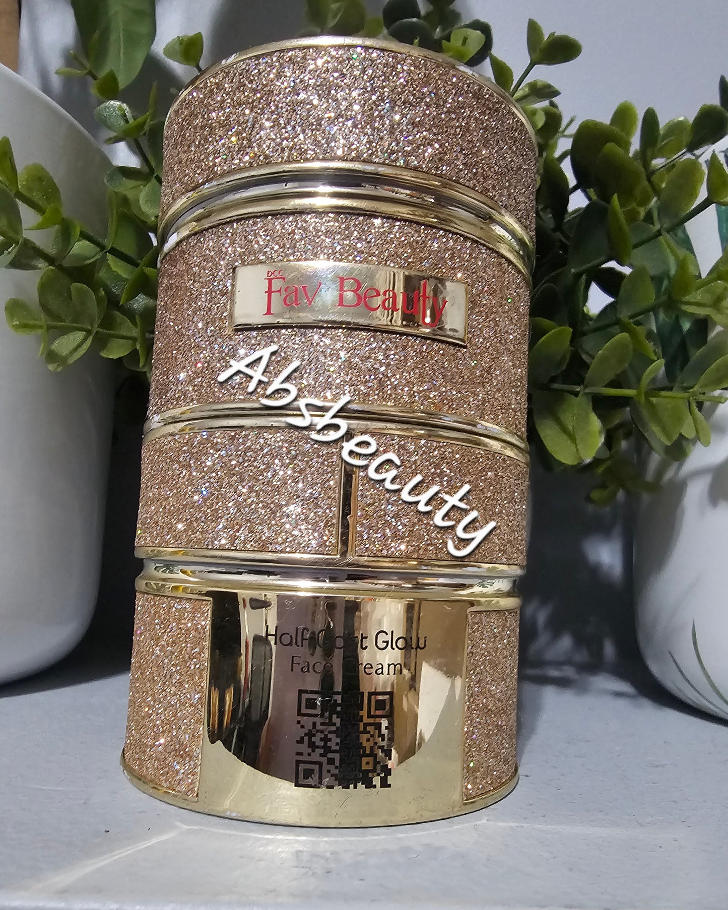 FAV Beauty Triple Whitening, Lightening, Glow & Repair Face Cream 💯👌1pc