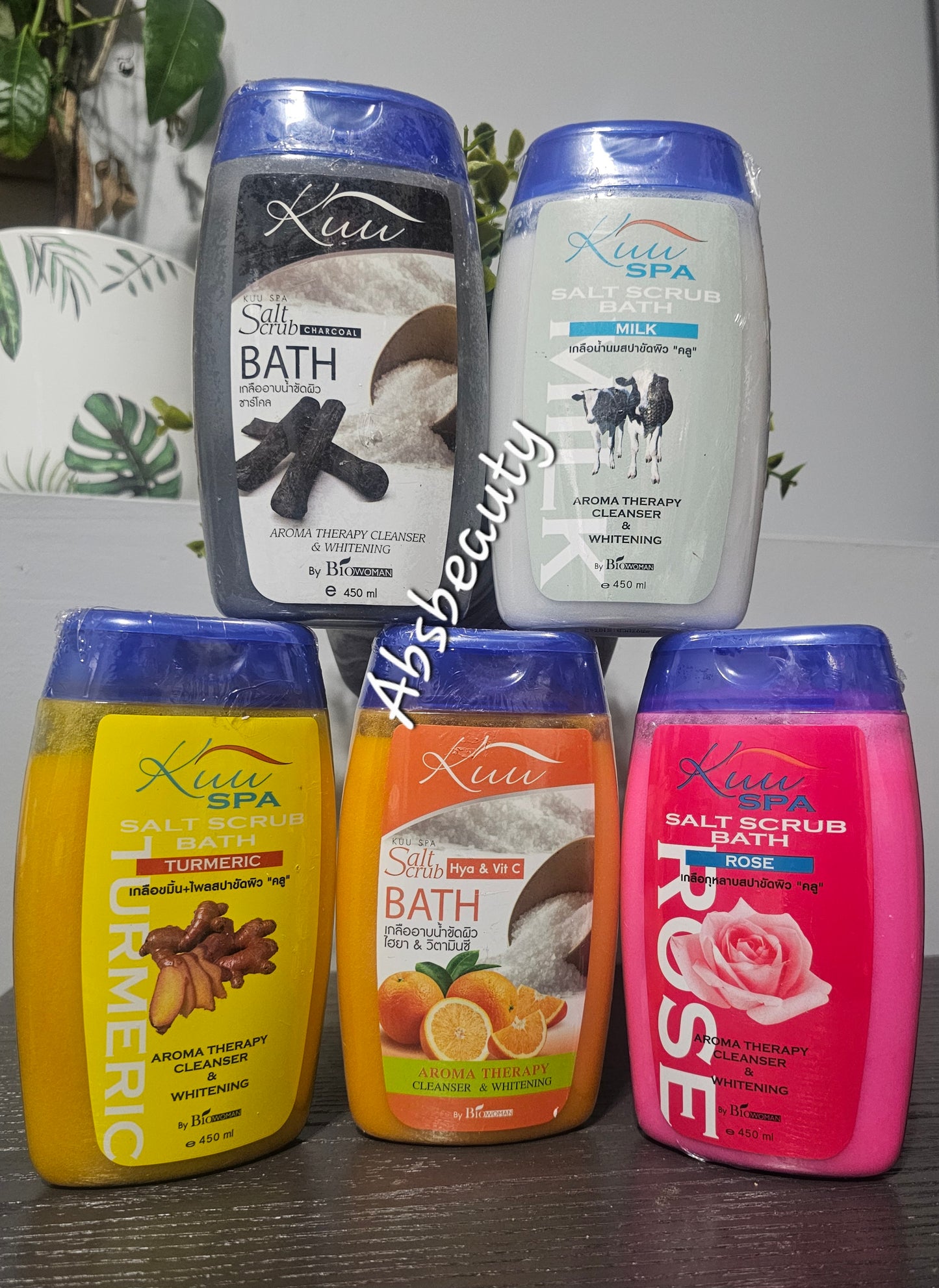 KUU Spa Salt Scrub 450ml||Tumeric, Hya&VitC, Rose, Milk, Charcoal||Aroma Therapy Cleanser & Whitening Skin💯👍.1pc
