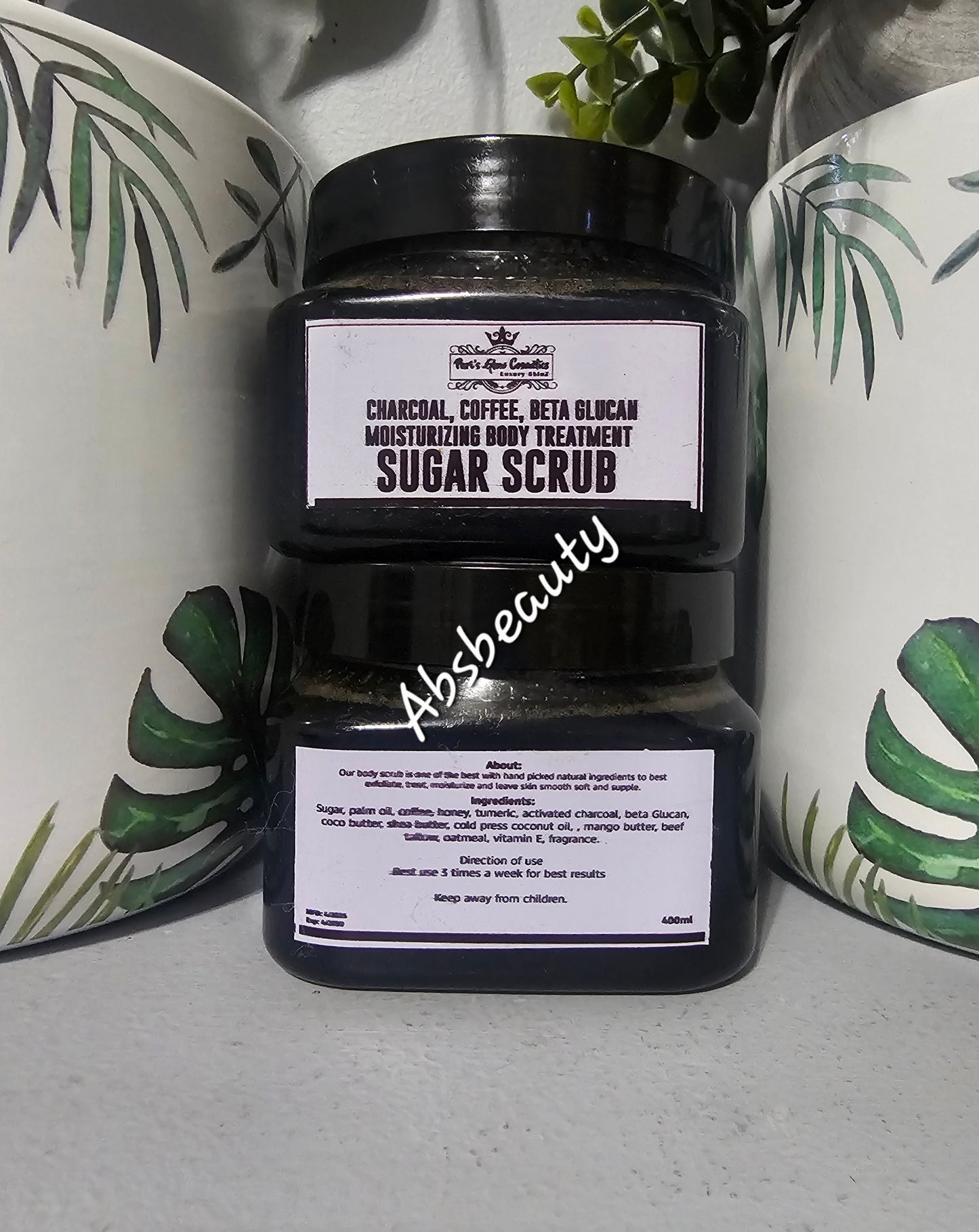 Pari's Glow Sugar Scrub 400g||Coffee||Charcoal||Beta Glucan, Smooths,Brightens & Softens The Skin💯. 1pc
