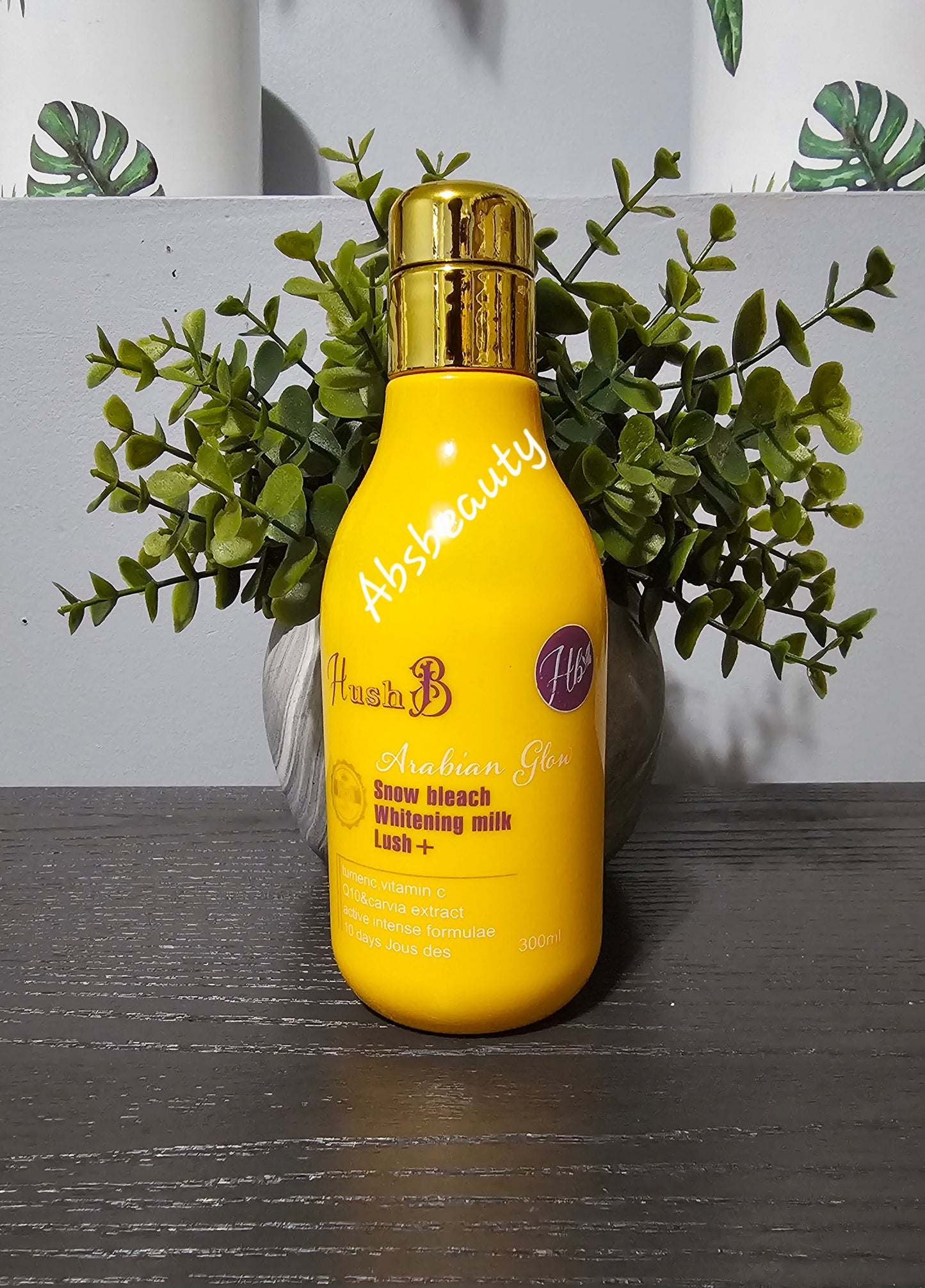 Hush B Snow White Body Milk Lush 7in1||Hush B Arabian Glow Whitening Body Milk Lush➕️ 300ml 💯👌,1pc