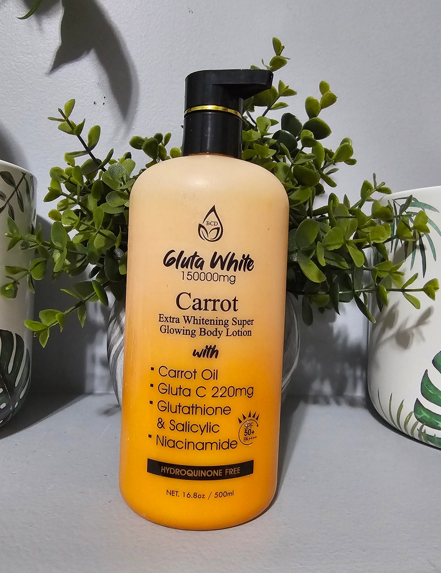 Gluta White 150000mg Carrot Extra Whitening Super Glowing Body Lotion 500ml||Half-C Strong Whitening Body Milk 500ml