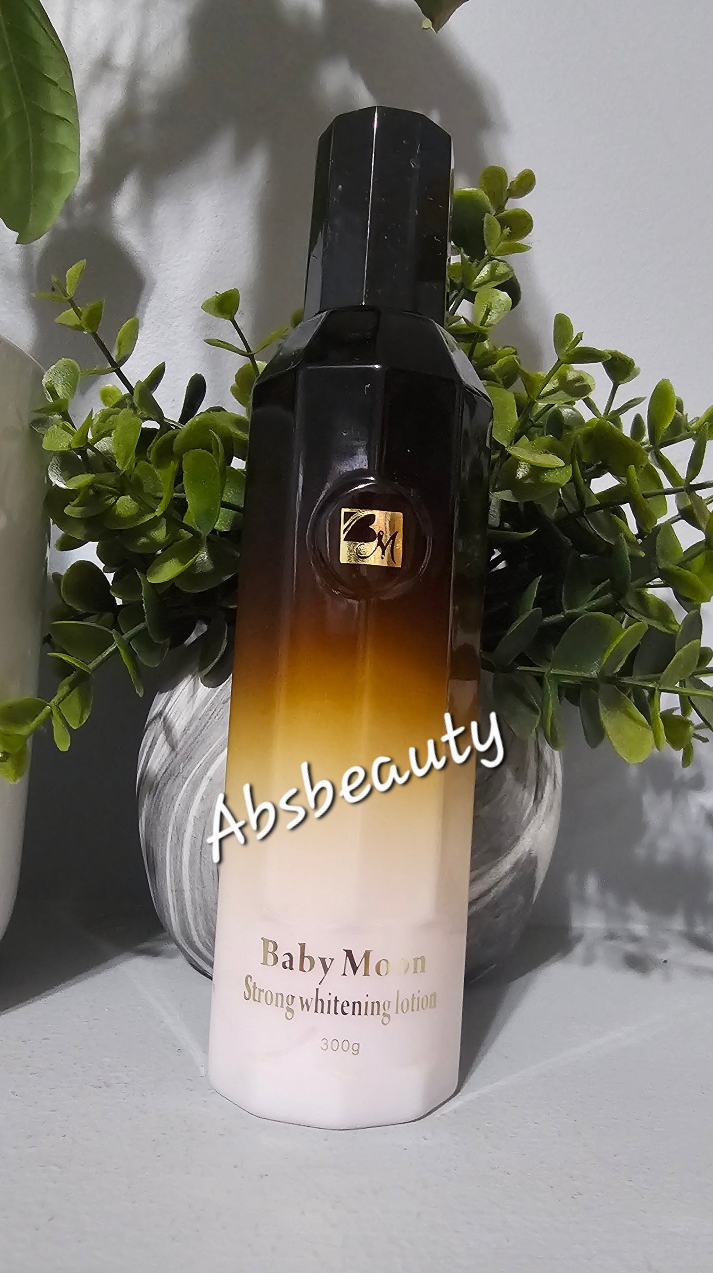 Bismid Baby Moon Strong Whitening Body Lotion 300ml