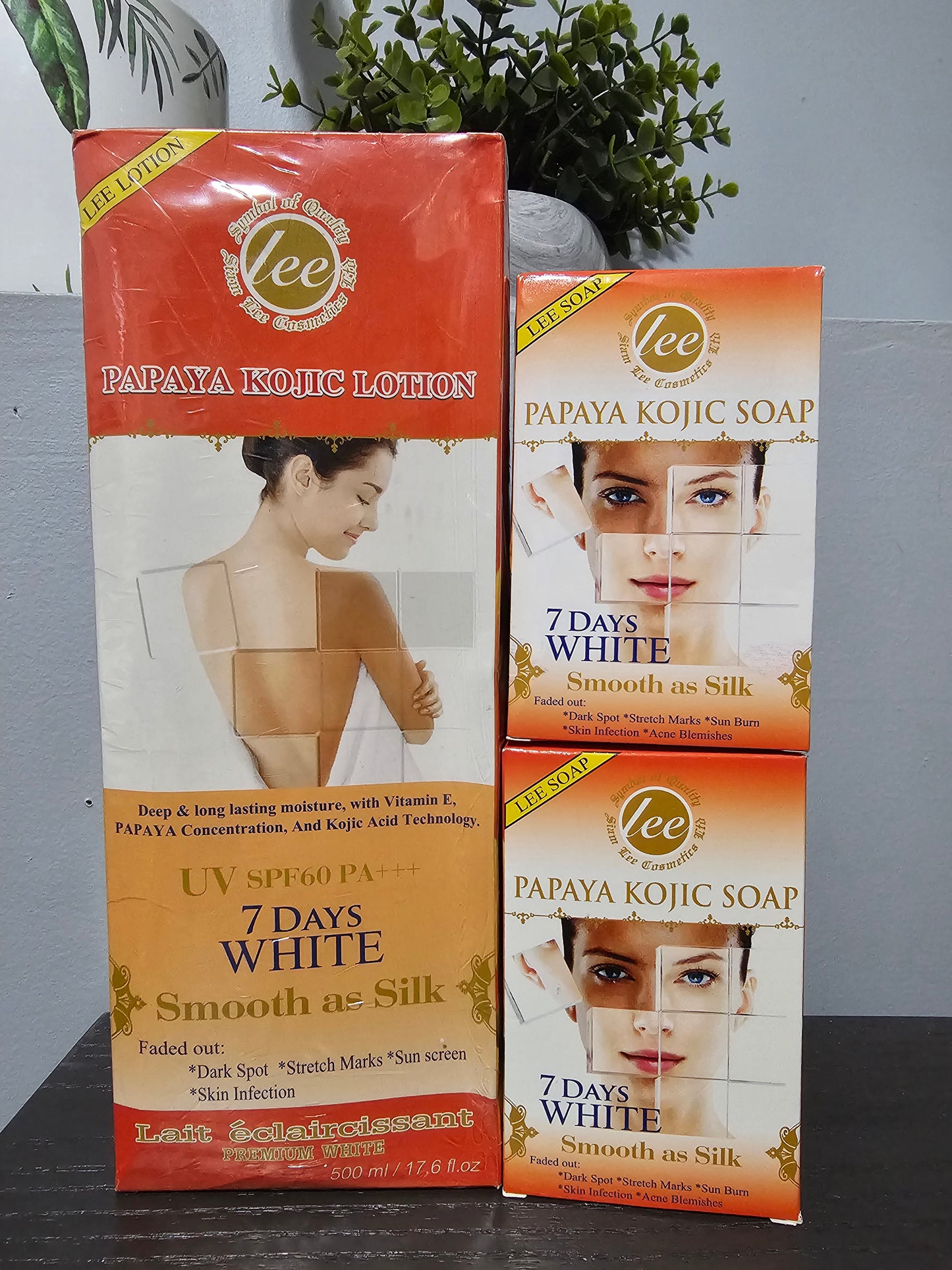 LEE Papaya Kojic Body Lotion(1pc) & Soap (2pcs) 7Days White Smooth As Silk