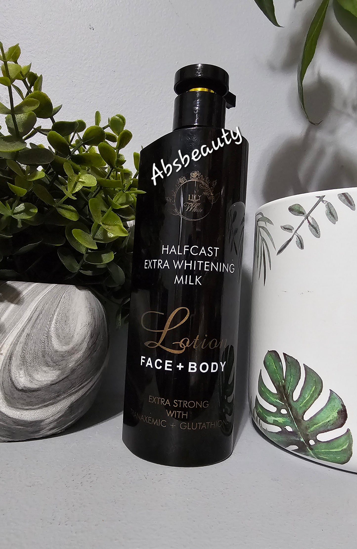Lily White Half-C Extra Whitening Lotion Face&Body||10X Strong Whitening Lotion Face&Body 500ml ✨️💯👌