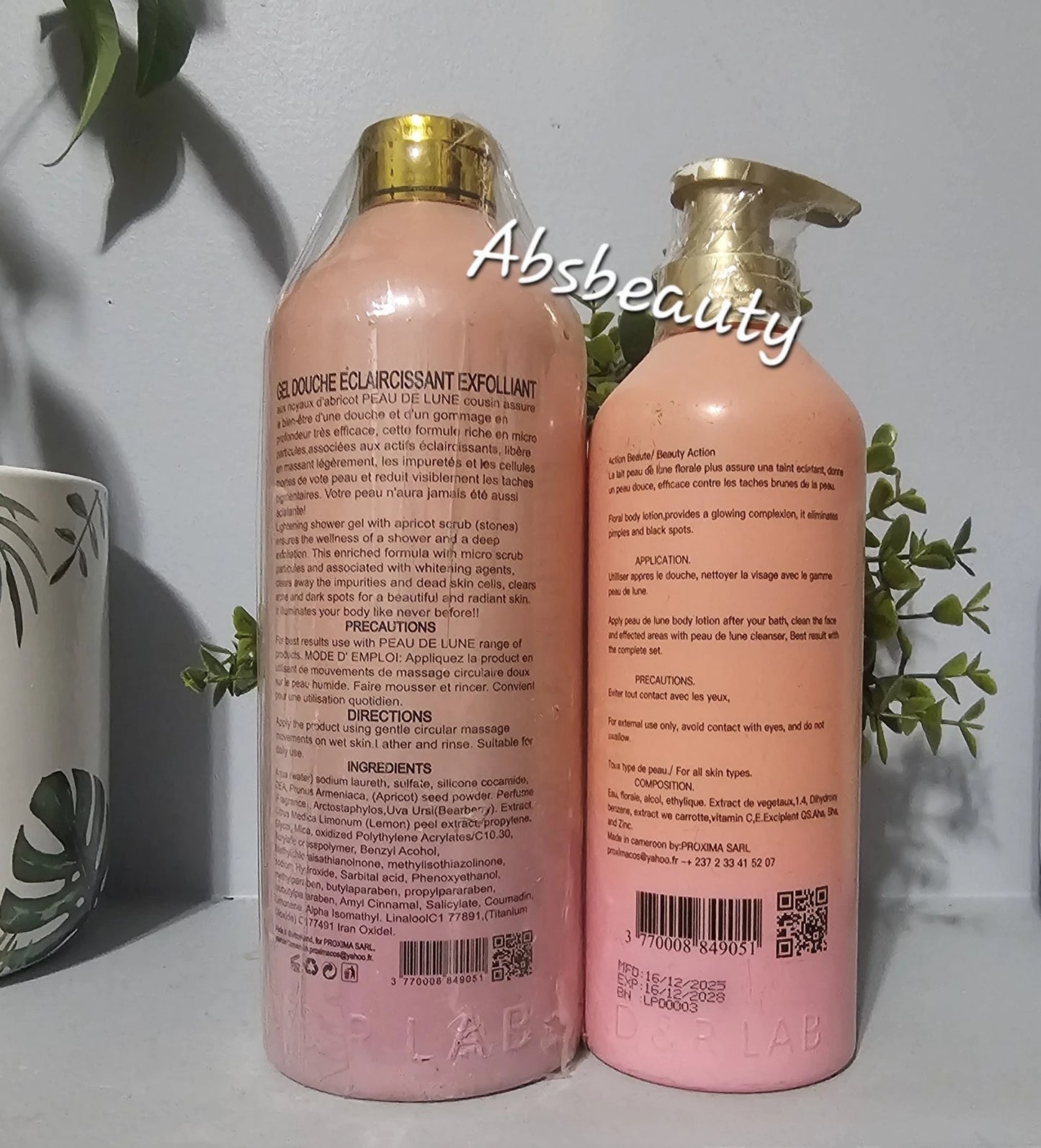 Peau De Lune Lightening Shower Scrub Body Wash1 1000ml & Body Lotion 400ml Combo