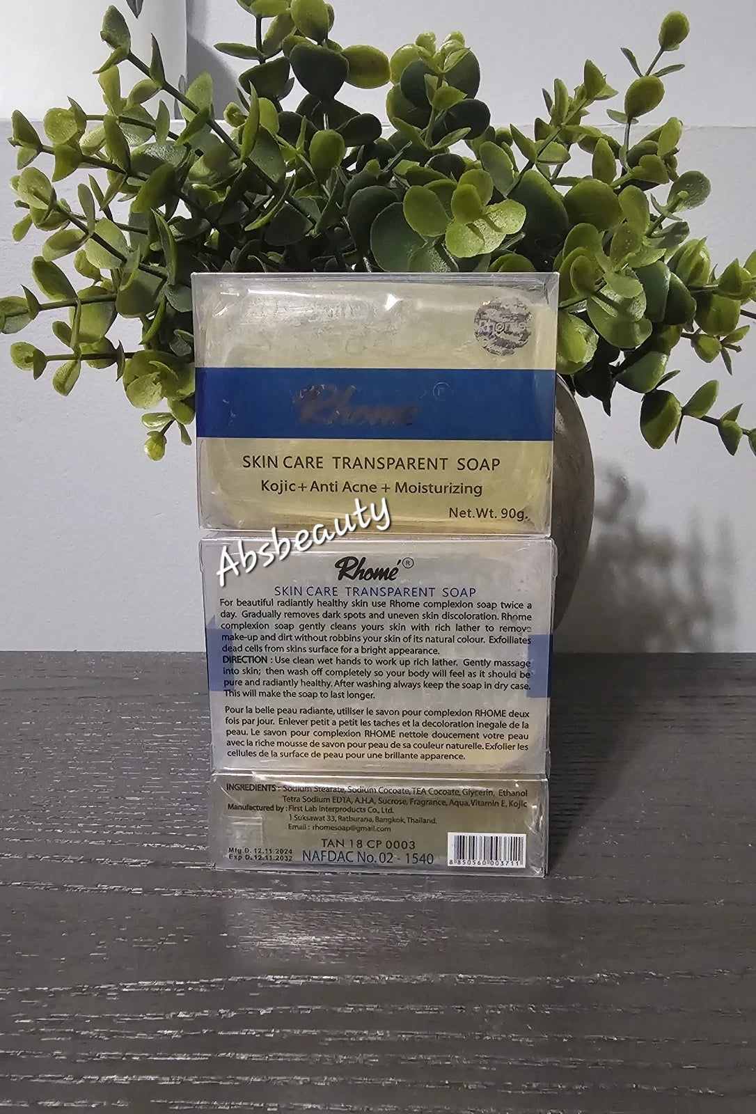 Rhomé Skin Whitening Moisturizing Transparent Soap 90g 1pc