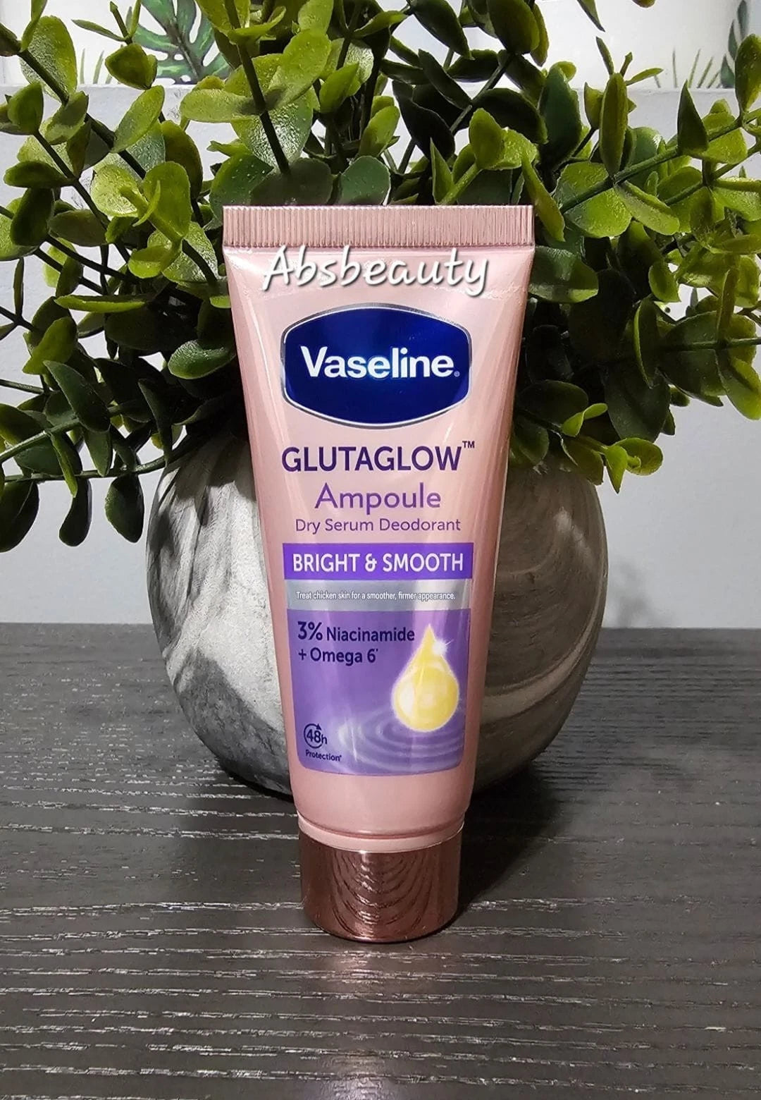 Vaseline Glutaglow Ampoule Dry Serum Deodorant 48HR Protection 45ml