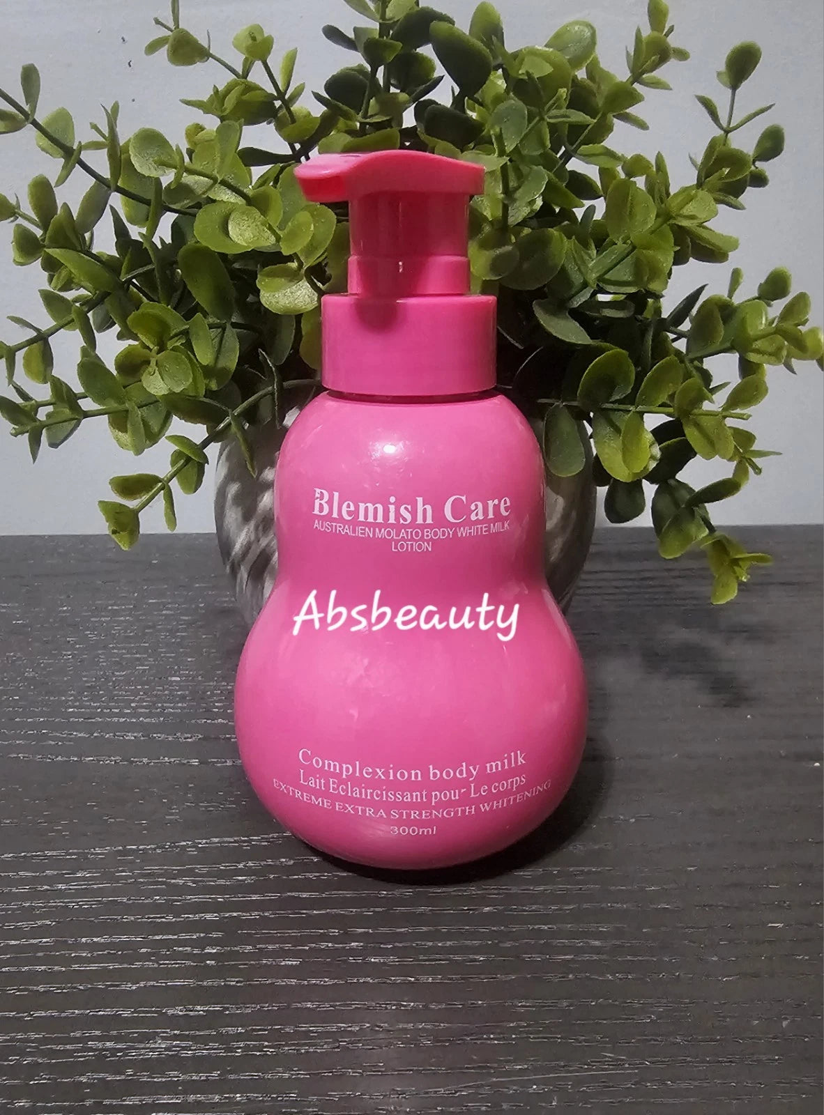 Blemish Care Australian Molato Body White Lotion 300ml 1pc