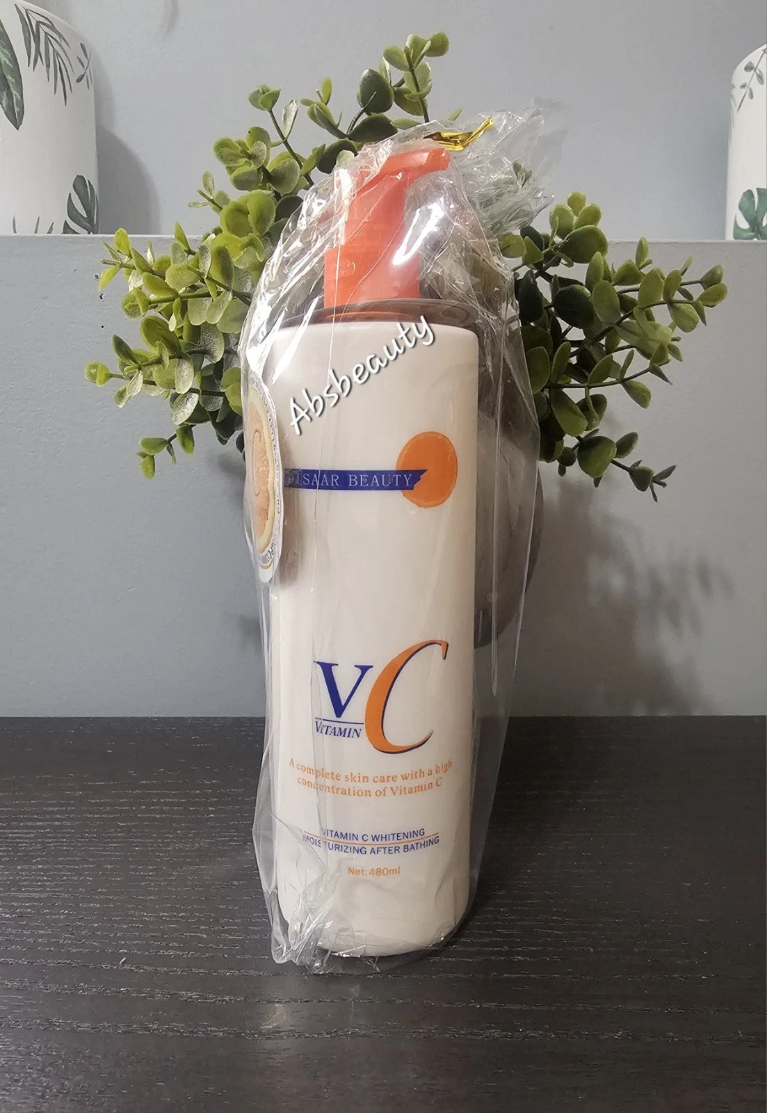 Disaar Vitamin C Brightening Moisturizing Body Lotion 480ml