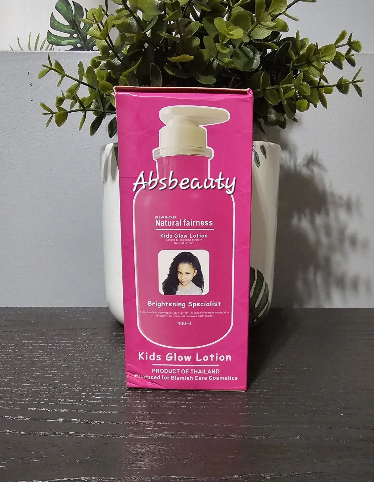 Blemish Care KIDS & TEENS Glow Body Lotion Brightening Specialist 400ml