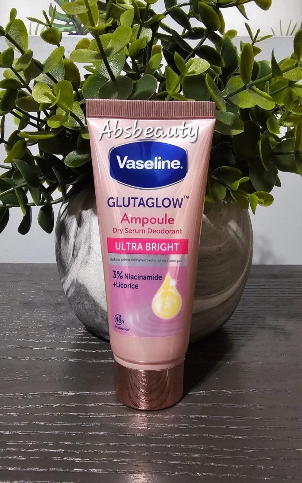 Vaseline Glutaglow Ampoule Dry Serum Deodorant 48HR Protection 45ml