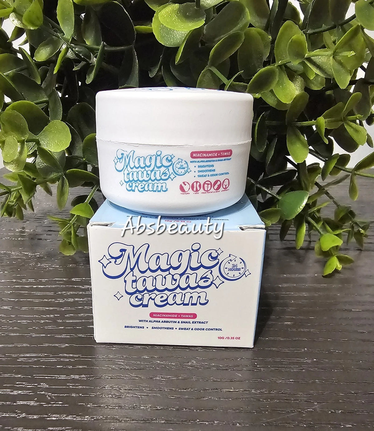 1×Hikari Skin Essentials Magic Tawas Underarm Brightening Cream Niacinamide 10g