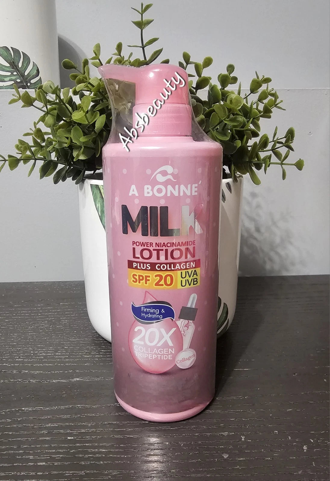 A Bonne Milk Lotion Power Niacinamide Plus Collagen Firming & Hydrating SPF 20👍