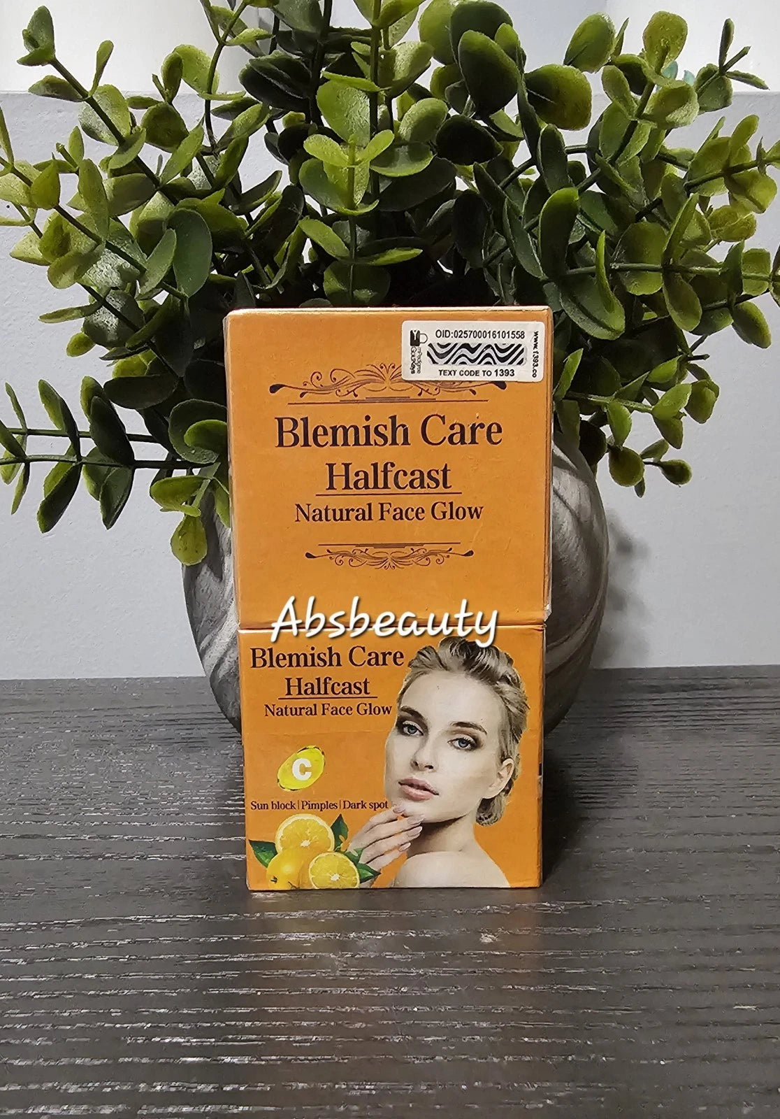 Blemish Care Half-C Natural Face Glow & Lightening 30g 1pc